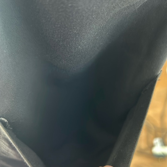 Greys Anatomy Black Scrub by Barco Size Small 2 pockets plus a pen pocket vneck - Picture 15 of 16